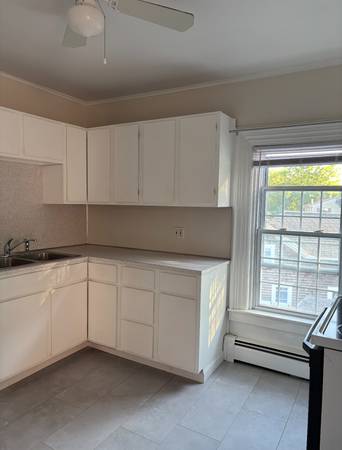 $1,400 / 1br - 800ft2 - 1Bed, 1Bath Apartment in Rumford (Rumford, East Providence)64002993200769122