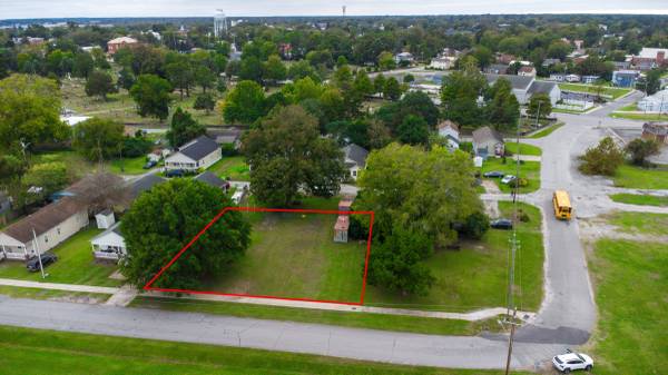 $60,000 Vacant Lot in Up & Coming Area of Downtown New Bern!64183248455555123
