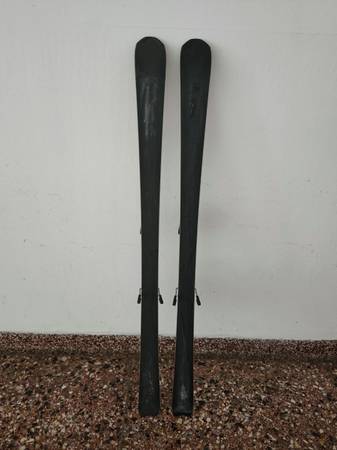 158 cm Salomon X Wing 800 Skis with Bindings in Excellent