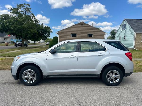 SOLO 89K MILLAS. INSPECCIÓN NUEVA DE NYS • 2011 Chevy Equinox LT *4x4* - $5,500 (Cheektowaga)63483447823489123