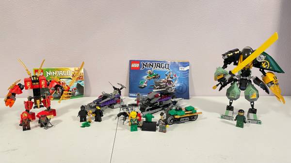 *** 4 LEGO NINJAGO SETS *** 1