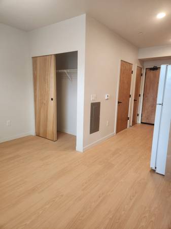 $999 / 315ft2 - Estudios asequibles en Uptown! ¡Depósito de $0! ¡Ven a hacer un recorrido con nosotros! (Portland)63672529795459122