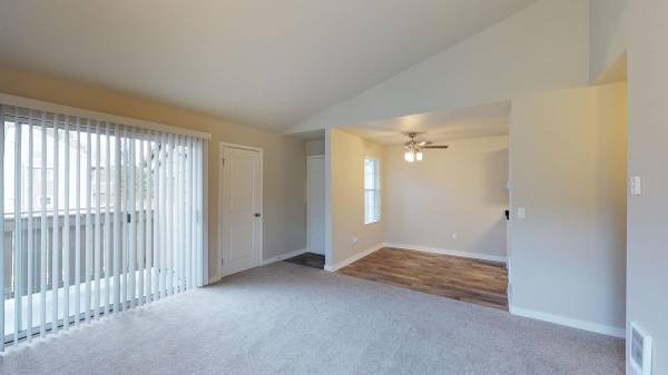 $1,826 / 1hab - 722ft2 - Excepcional casa de 1 hab con espacio elevado (Fairwood)63884890909441120