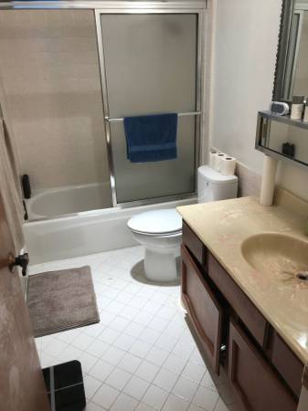 $1,790 / 1br - Large Furnished Bedroom with Private Bathroom in Noe Valley (noe valley)63826175850755123