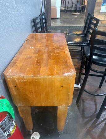 Vintage Solid Maple End-Grain Butcher Block Table / Kitchen Island 1