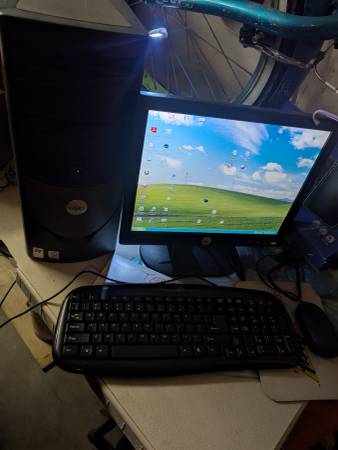 Computer system - desktop - Dell 1