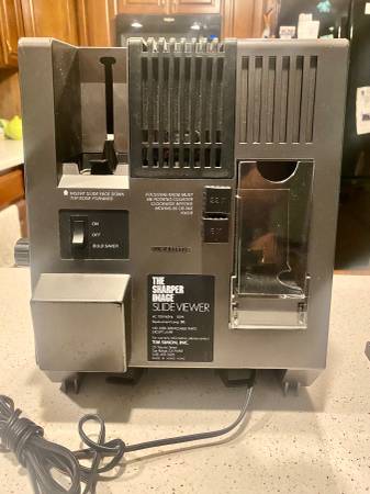 Vtg Sistema de Visor de Diapositivas Sharper Image, Editar y Recortar, 3x de Aumento - PARA PIEZAS - $20 (Área de Madison Northside, Nuevo Parque Warner).63469924605441122