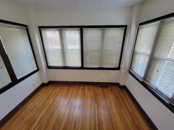 $1,490 / 2br - 1000ft2 - South Minneapolis 2 Bedroom 1 Bath (Minneapolis)63666897617793121