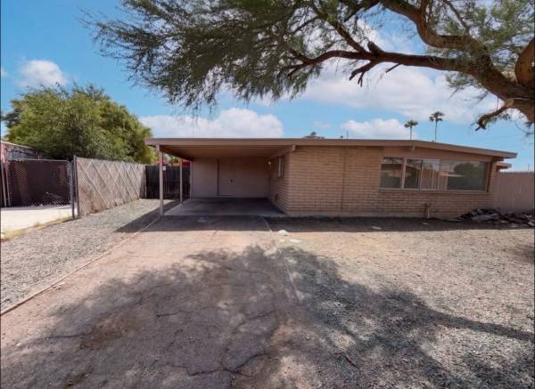 Do not look past this three bedroom in Tucson 1