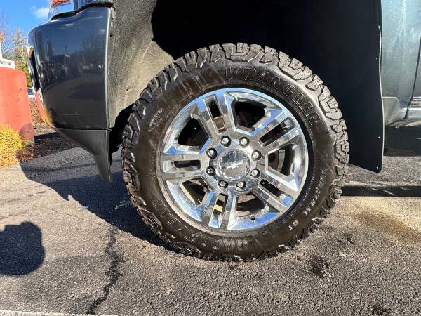 2019 Chevrolet Silverado 2500HD - Photo 10