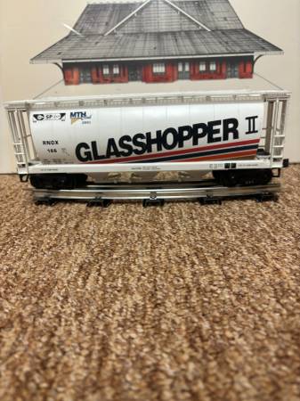 GLASSHOPPER MTH  PREMIER CYLINDRICAL  HOPPER II 1