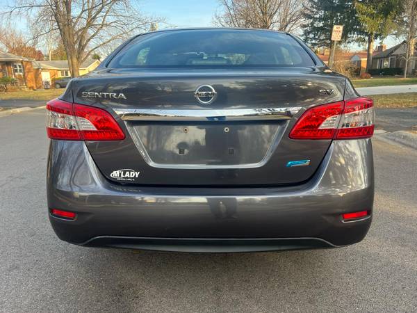 *4 cyl *2014 nissan sentra SV 4dr **great college bound gas saver! - $5,900 (wauconda,il)63469630333699124