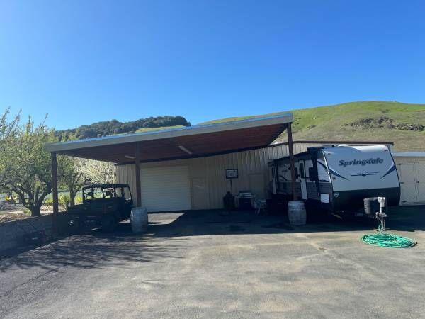 $2,500 / 1200ft2 - Warehouse availabe for rent. (American canyon)63965992440834124