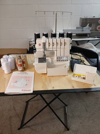 Singer-5 thread Serger 1