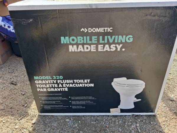 Dometic 320 gravity flush toilet 1