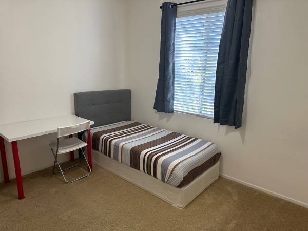 PRIVATE BATH w/ Utilities, SAFE, PARKING, CLOSE FWY - La Sierra Univ. 1