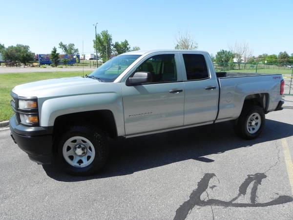 2015 Chevrolet Silverado 1500 4x4 / REGISTROS DE SERVICIO / ¡5.3L V8! - $19,975 (Parker)63612193552387122