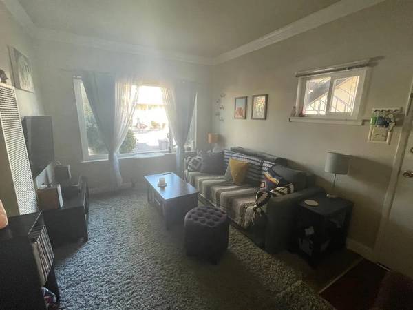 $1,995 / 1hab - 600ft2 - Fantástico APT en Berkeley en una ubicación súper conveniente, lavandería GRATIS (berkeley)63824144302721123