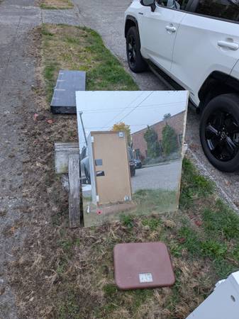 Large Mirror (34" x 28") 1