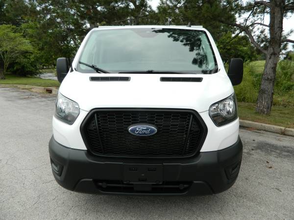 2021 Ford Transit 250 AWD - Photo 2