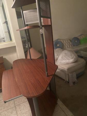 Corner Computer Desk 1