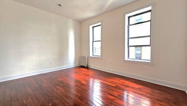 $3,400 / 2br - Beautiful 2 Bedroom West 181st Street (Inwood / Wash Hts)63689574184961122