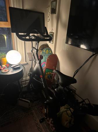 Gen 3 Barely used Peleton 1