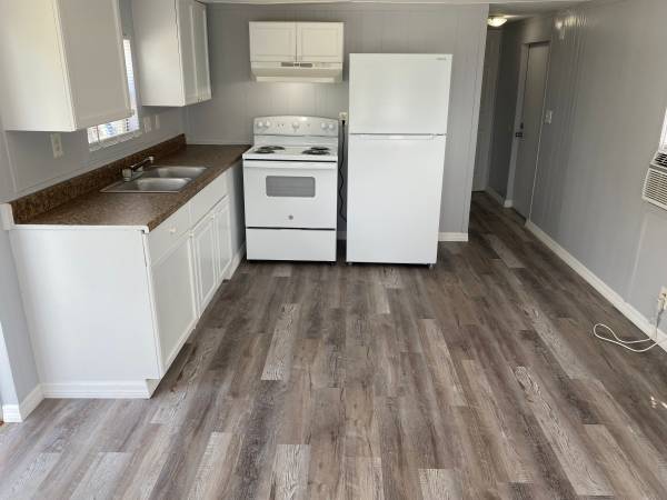 $1,000 / 1br - 500ft2 - Looking for  a great deal on a 1 bedroom with Electric included? (Ocala area)63693484682627124