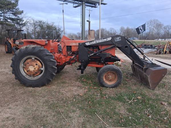Allis Chalmers 170 Tractor with Westendorf Loader 1