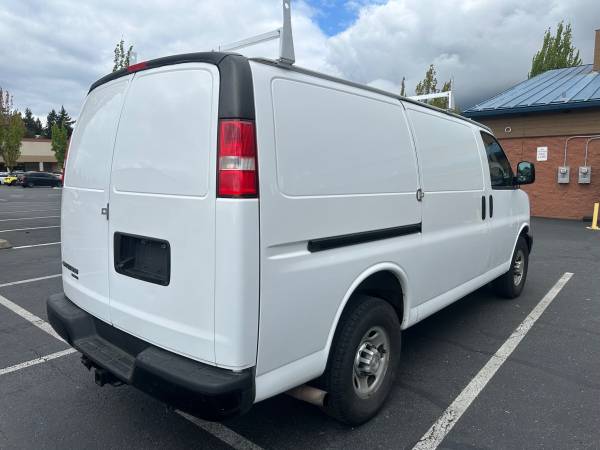 2015 Chevrolet Express G2500 - $12,90063482887215489123