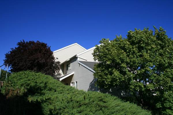 $1 / 2br - 850ft2 - LOW INCOME ***TWO BEDROOM TOWNHOUSES WILL BE AVAILABLE SOON!*** (MOSCOW)63980820786051121