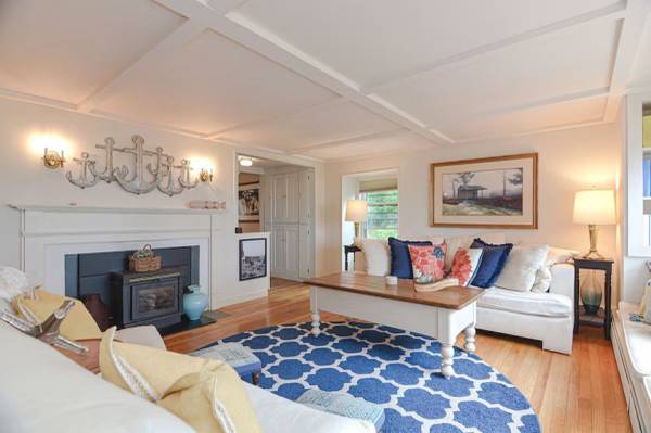 $1 / 3br - Granite Pier: Blends craftsmanship with modern amenities. Water views! (Rockport, MA)63892102874115124