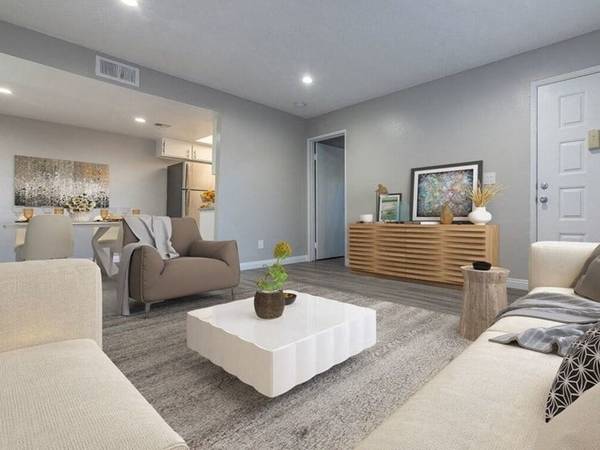 Central Heating, Cable Ready, 2B/2B 1