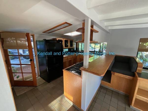$2,850 / 1br - 850ft2 - Refurbished 1 Bed/1 Bath in Aptos Hills (aptos)63682832309761122