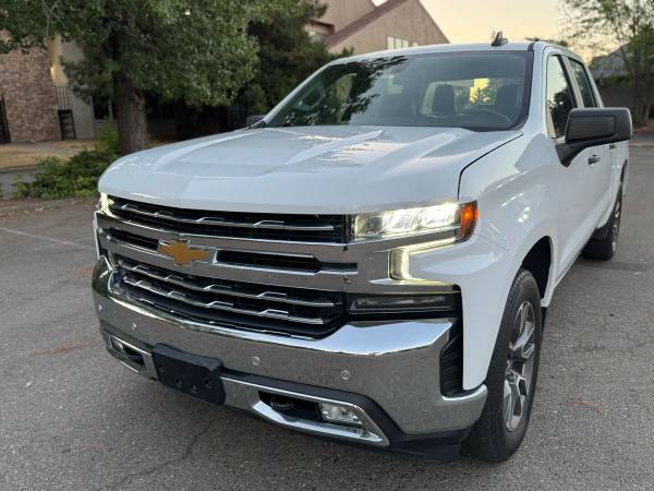 Chevrolet Silverado 1500 2021 50k millas - $29,60063613688382851121