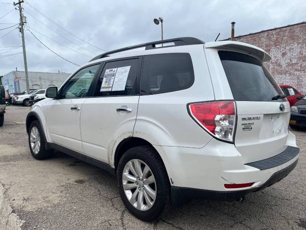 2013 Subaru Forester 2.5X Premium AWD 4dr Wagon 4A - $6,999 (Buy Here! Pay Here! Guaranteed Credit Approval!)63470077659521123