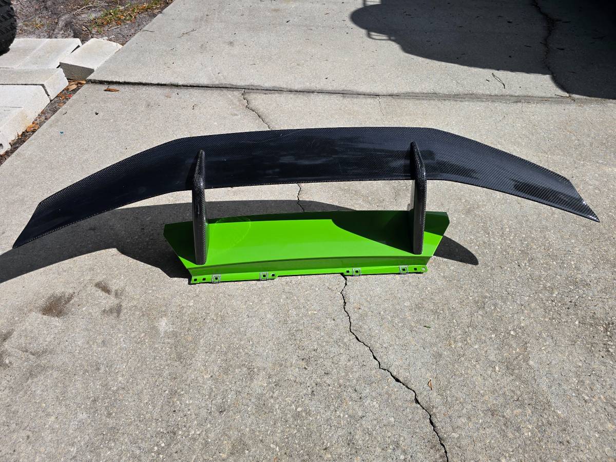 Lamborghini parts