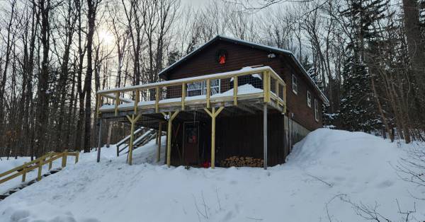 $1 / 3 habitaciones - 1500 pies² - Cabaña de troncos a minutos de Okemo, wifi rápido (Ludlow)63314324992387124