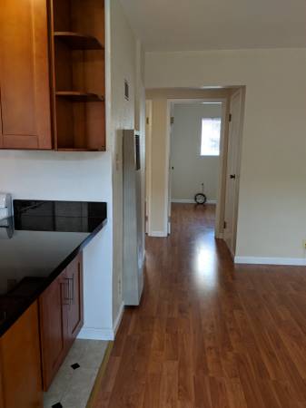 $1,995 / 2br - 700ft2 - Piedmont Border 2 Bedrooms, 1 Bath Apt (oakland piedmont / montclair)63852073666689122