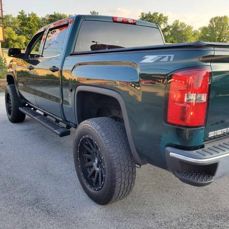 2014 GMC SIERRA SLT Z71 4x4 - $13,800 (Schererville)63619018085251124
