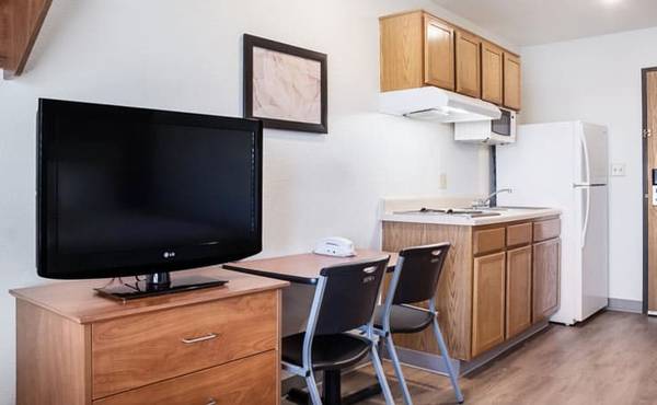 $389 / 1br - Live in Comfort - No Lease, No Deposit! (3401 N Central Expy N, McKinney, TX)63796578595715124