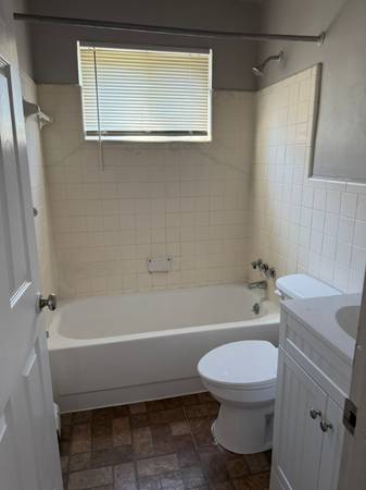 $850.00 / 1br - 820ft2 - 1 bdrm, FULLY RENOVATED!63974613488515124