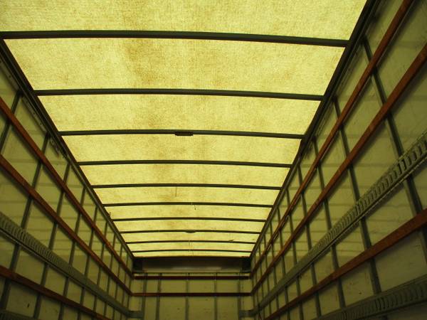 2016 Freightliner M2 106 26' - Photo 12