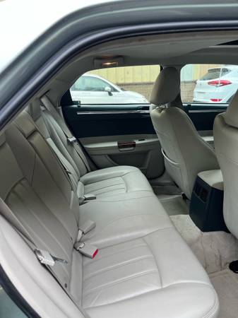 2006 Chrysler 300c - $4,000 (South Easton)63615494306947122