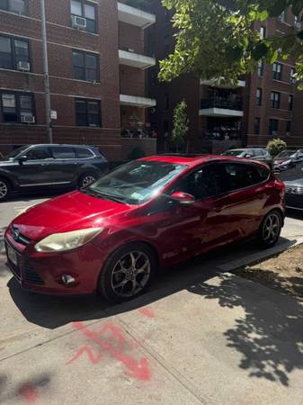Ford Focus SE 2014 - $4,500 (Brooklyn)63614068018177121