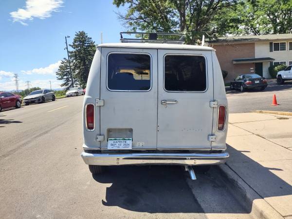 Ford E-150 Econoline de 1979 en muy buenas condiciones - $4,50063483314640897122