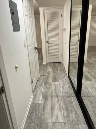 $456 / 1br - 1-2 Beds  1 Bath Luxe at Burbank is located in a residential neighbor (Luxe at Burbank 1731 Rogers Pl Burbank, CA)64035739023234124
