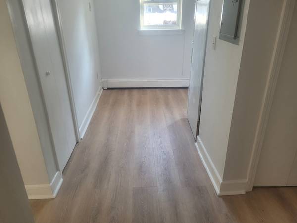 $2,590 / 2br - Brighton 2 Bed/1 Bath | Heat & Hot Water Included | Near Chiswick Rd. (Brighton)63614216389635124