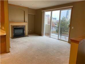 $1,900 / 2br - Multi level 2 Bdrm/2 Bath Townhome available now! (Rosemount)64003959358211122