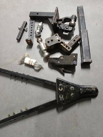 TOW BARS AND HITCHES 1